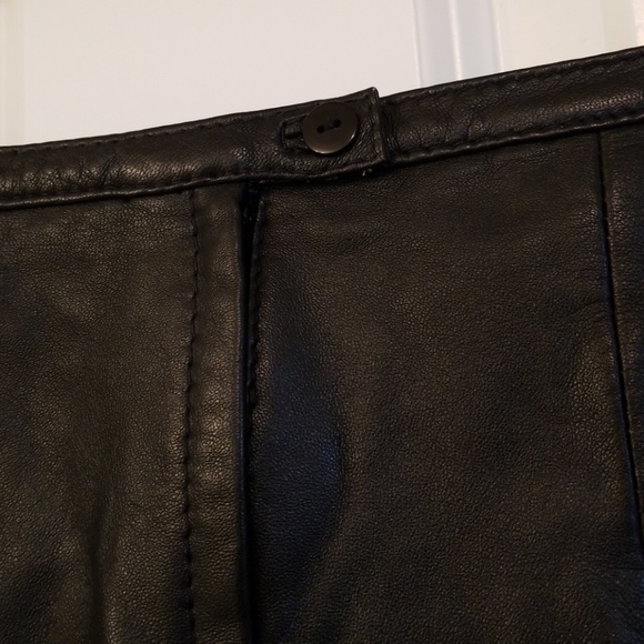 **VINTAGE LEATHER!!** - Picture 3 of 10